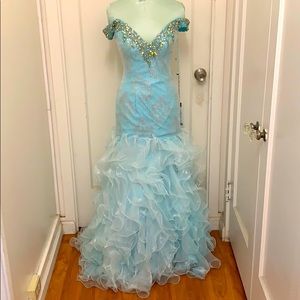 MacDuggal NWT princess evening gown